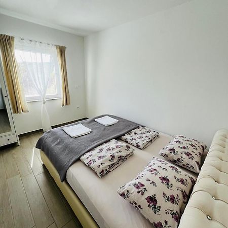 איזולה Apartments Jagodje מראה חיצוני תמונה