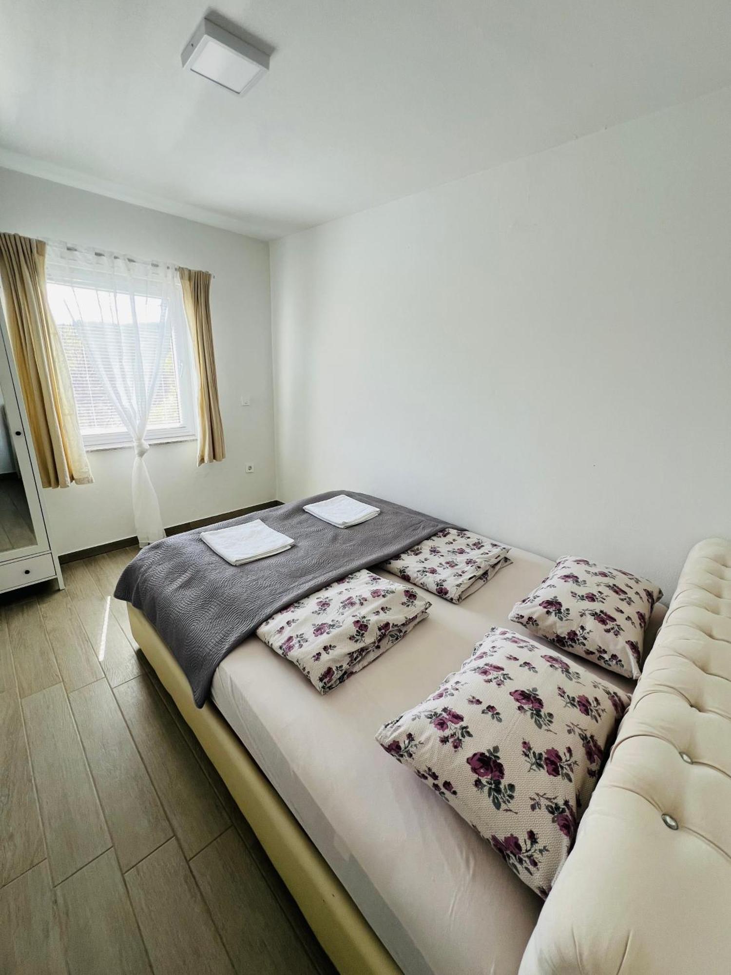 איזולה Apartments Jagodje מראה חיצוני תמונה